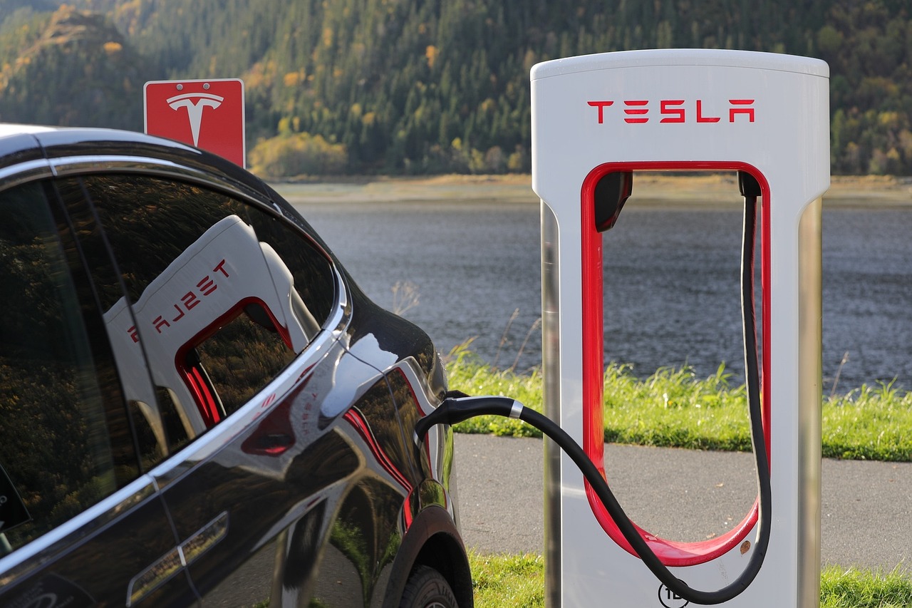 Tesla Model Y: Het Elektrische Succes van 2023 in Europa